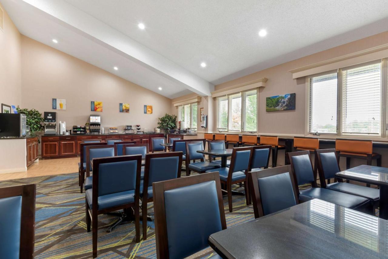 Best Western University Inn Ιθάκη Εξωτερικό φωτογραφία
