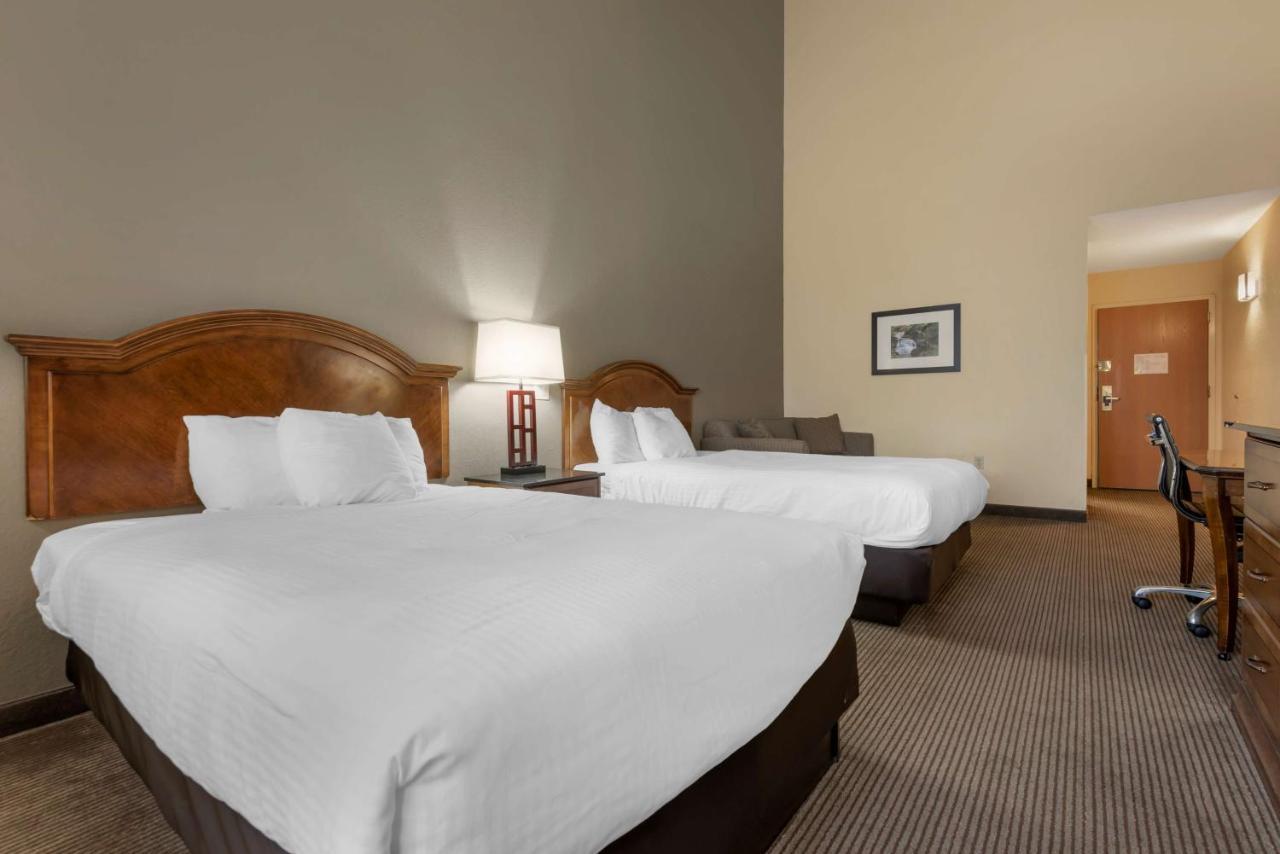 Best Western University Inn Ιθάκη Εξωτερικό φωτογραφία
