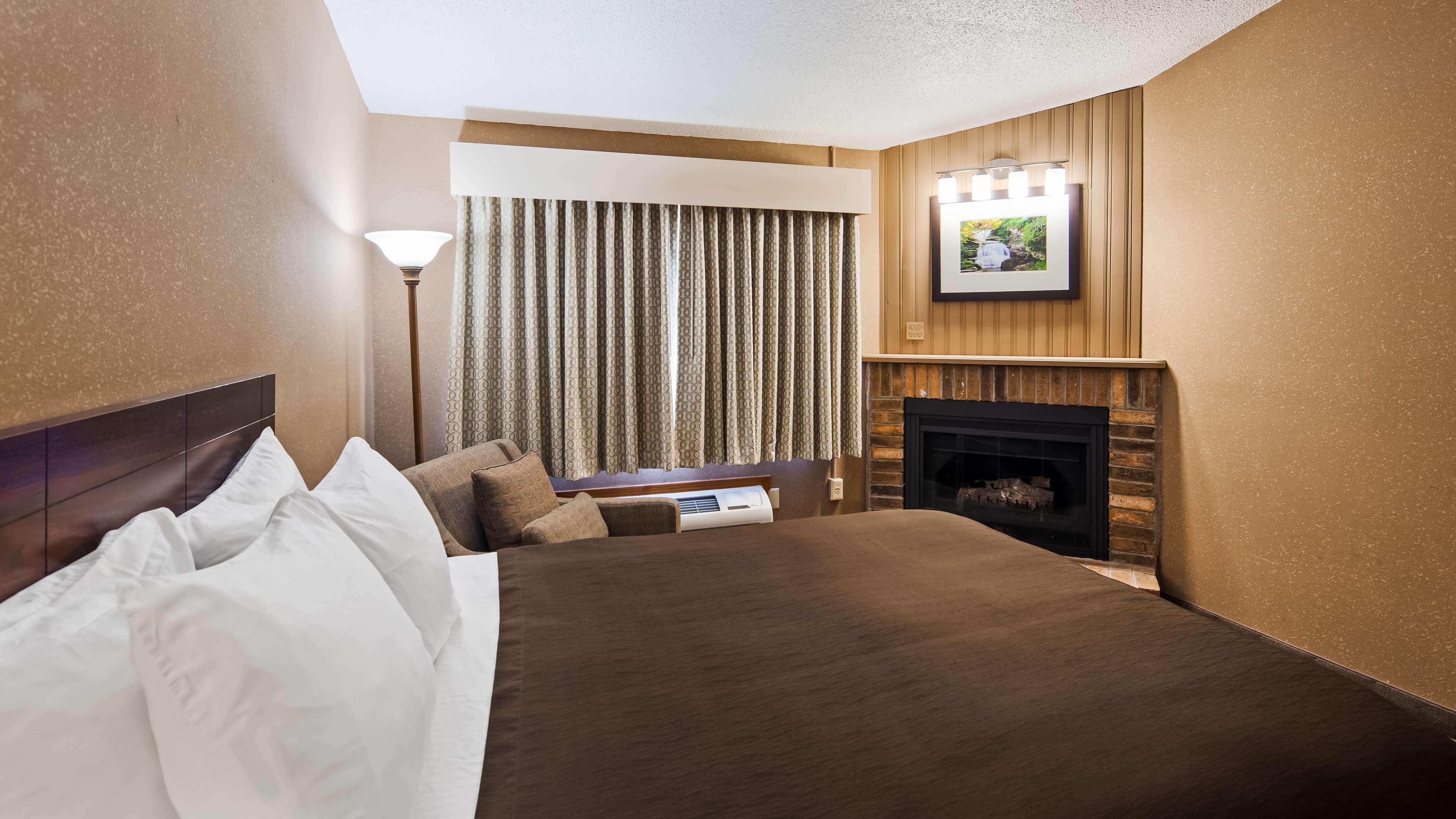 Best Western University Inn Ιθάκη Εξωτερικό φωτογραφία