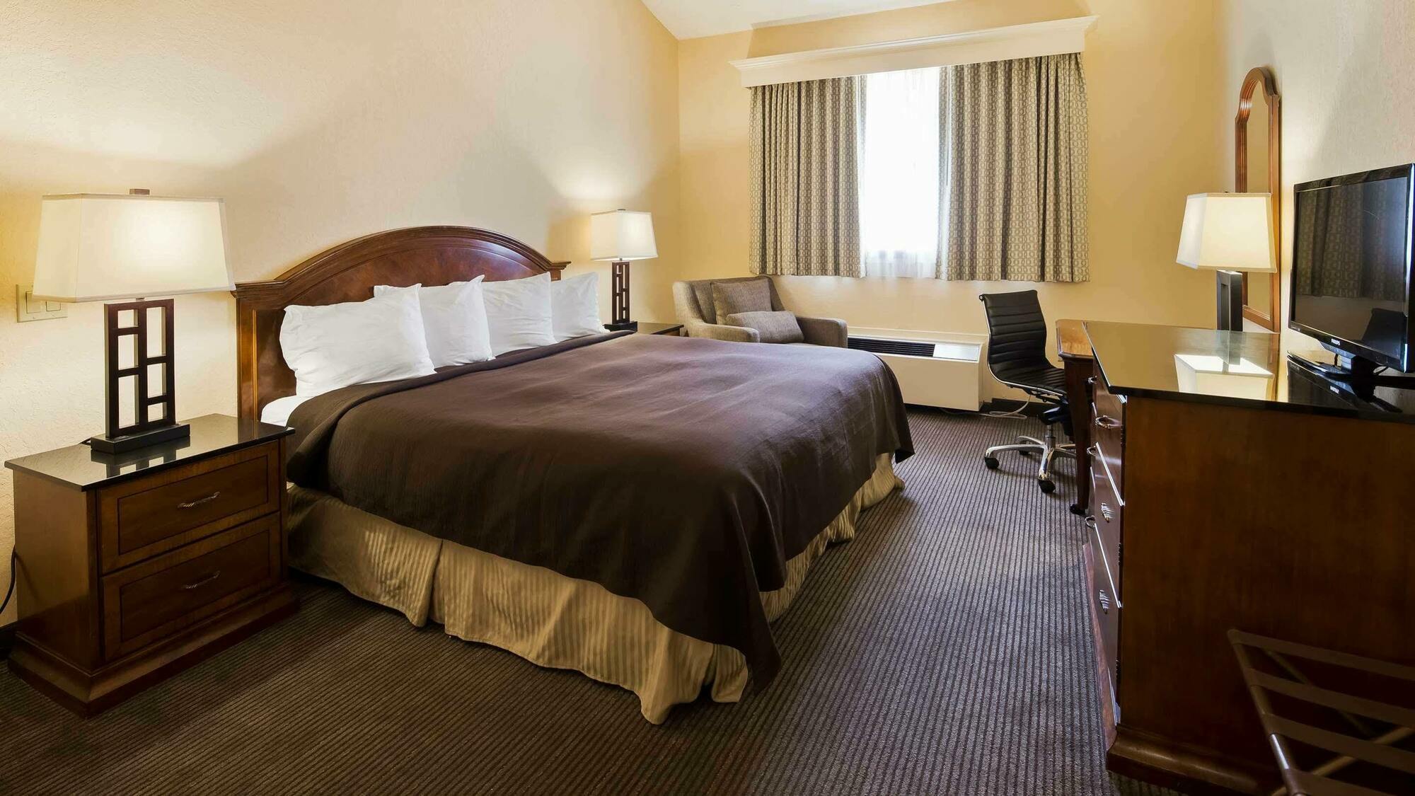 Best Western University Inn Ιθάκη Εξωτερικό φωτογραφία