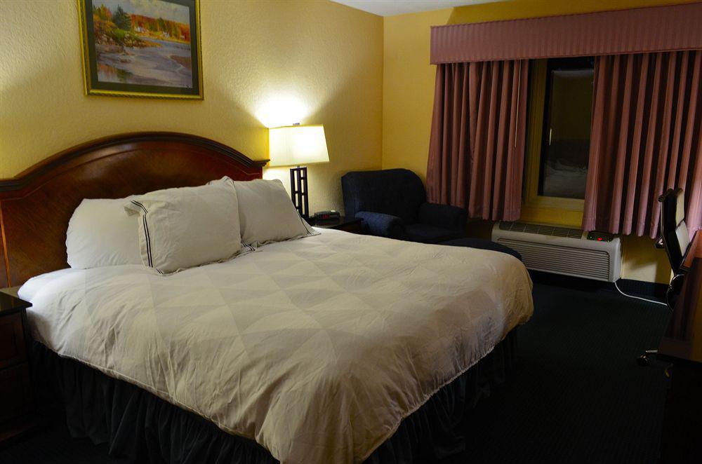 Best Western University Inn Ιθάκη Εξωτερικό φωτογραφία